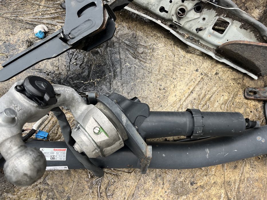 Теглич Mercedes GLC W253