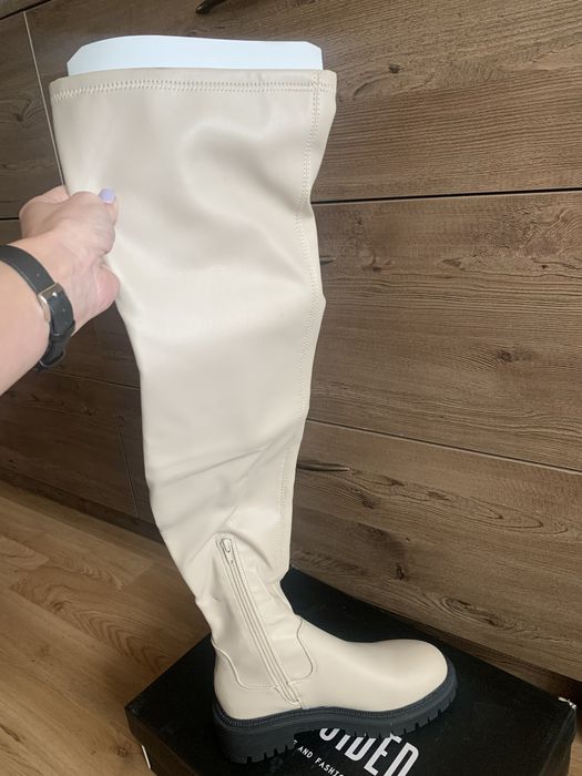 Ботуши чизми над коляното