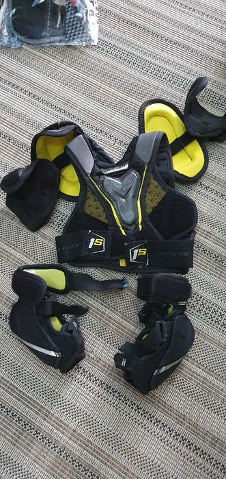 Хоккейная форма на мальчика 5-7 лет