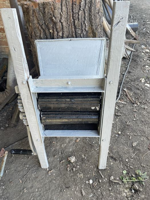 Мелачка за грозде.