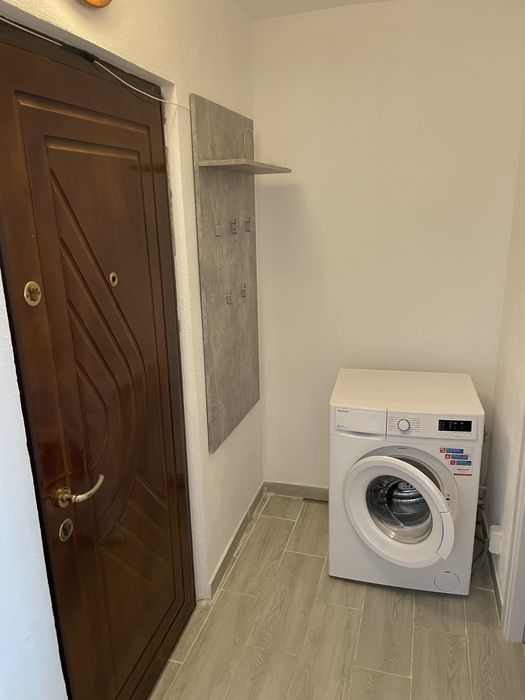 Inchiriez garsoniera bl Milea Sibiu zona OMV