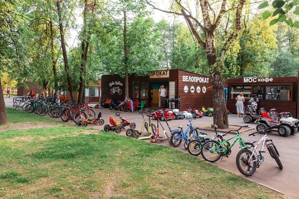 Пункт выдачи/аренды/проката из контейнера. Prokat punkti konteynerdan