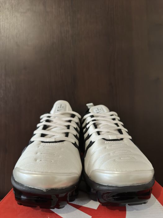 Nike Air Vapormax Plus Beige - 41,45,47 (размери)