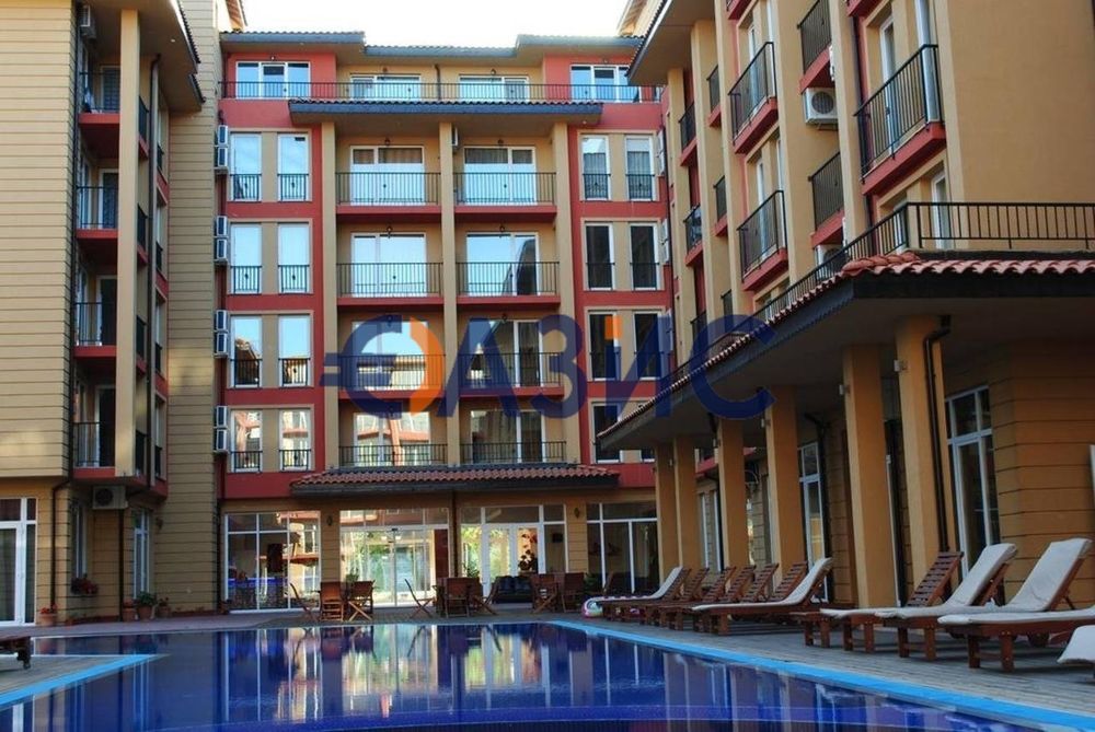 Продава се Едностаен апартамент в к.к. Слънчев бряг - 37 кв.м за 772 €/кв.м - Снимка #8