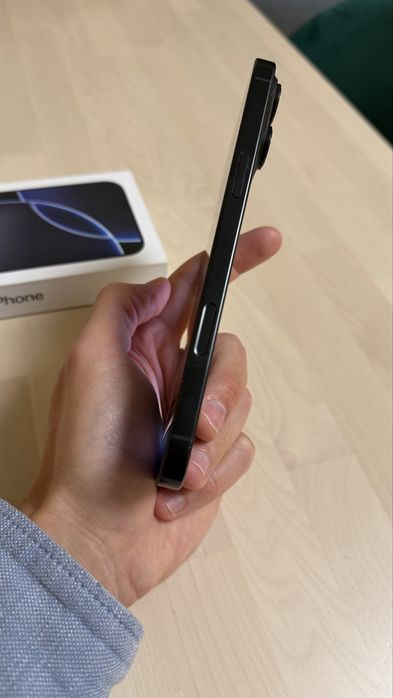 Iphone 16 Pro Max 256 Black , Baterie 90%