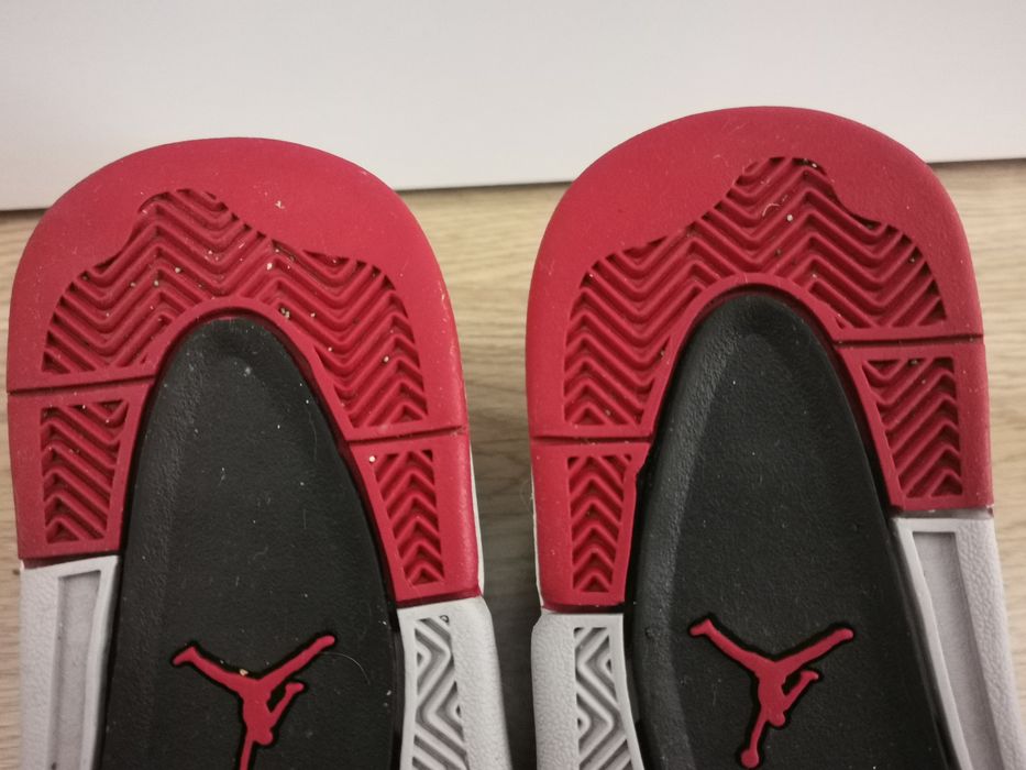 Нови! Оригинални Jordan Сникърси 'Air Jordan 4 - EU40 (25 см)