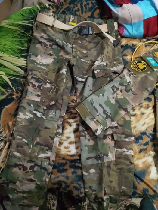 Продам одежду военную новый