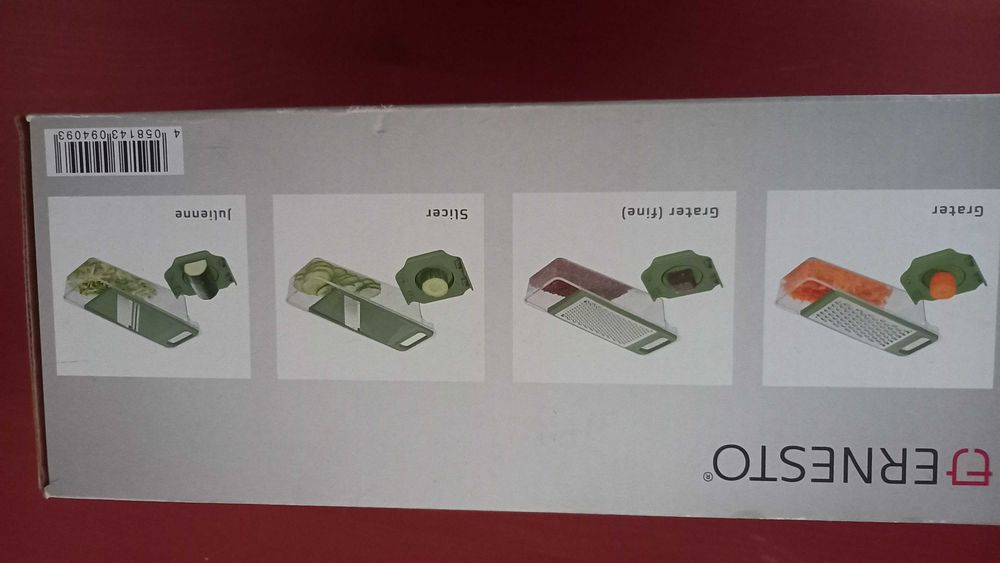 Răzătoare multifuncțională Ernesto – set complet