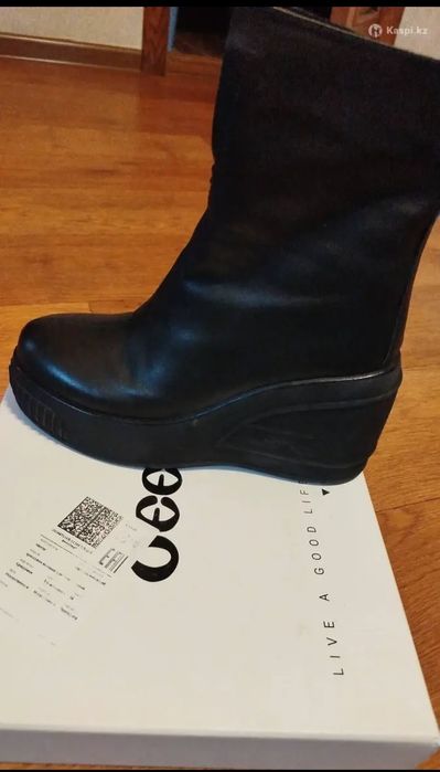 Полусапожки женские