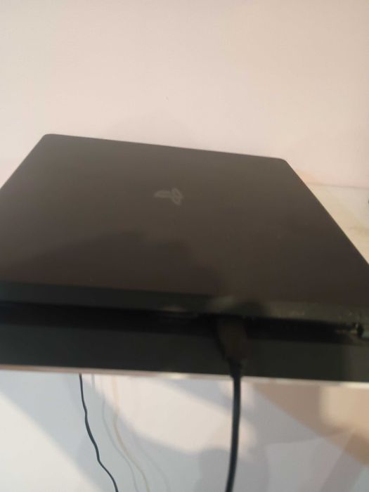 PS4 със  riders republic, rdr2 и GTA 5 premium edition