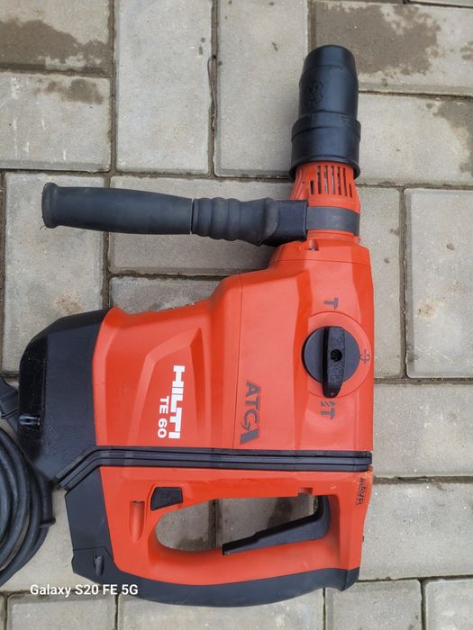 Rotopercutor Hilti TE 60,ca nou