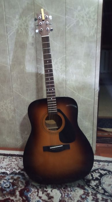 Gitara sumkasiz yangi