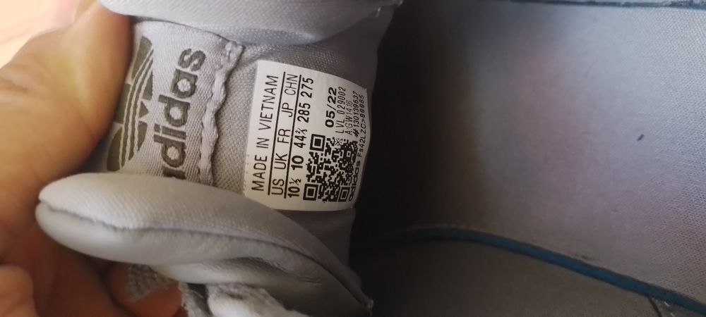 Маратонки Adidas