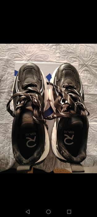 Продаю красовку немецкую качественную за 15 тысяча, стоит 56тысяча