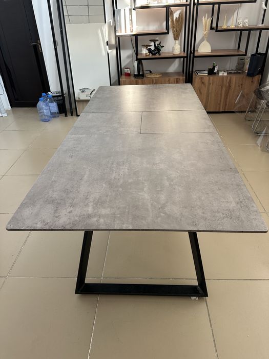 Стол 2025 жыл алынған жап жаңа