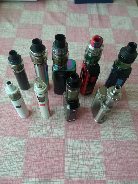 Vând țigări electronice