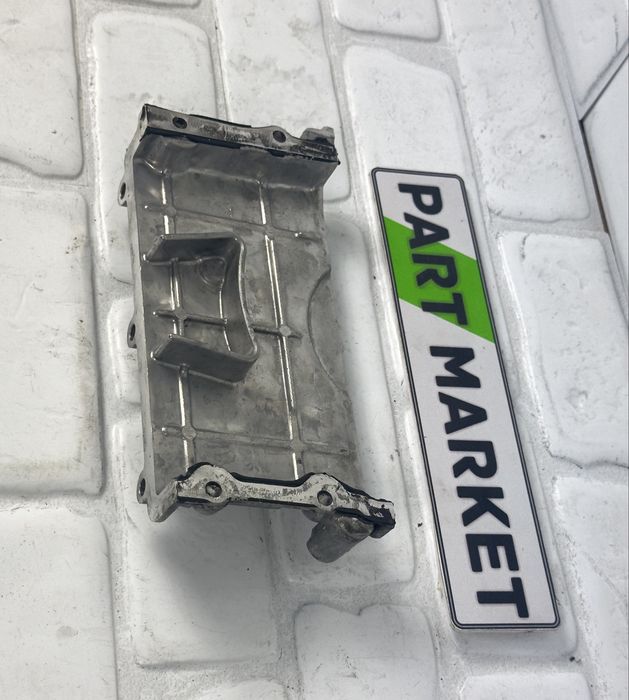 Капак вериги AUDI A6 A7 SQ5 3.0BITDI  059109129AG