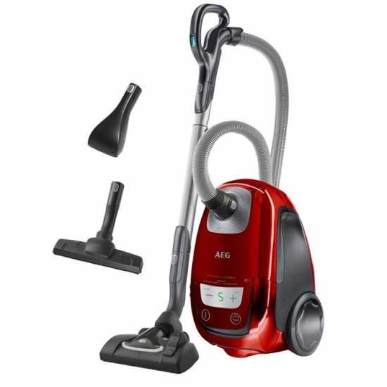 Прахосмукачка с торбичка AEG VX8-4-CR-A, 650W