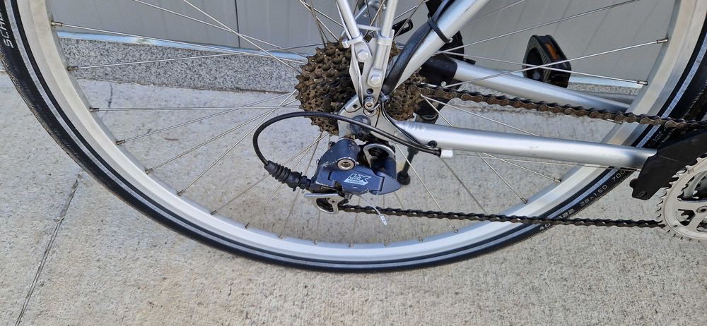 Алуминиев велосипед GUDEREIT дамско колело 28"