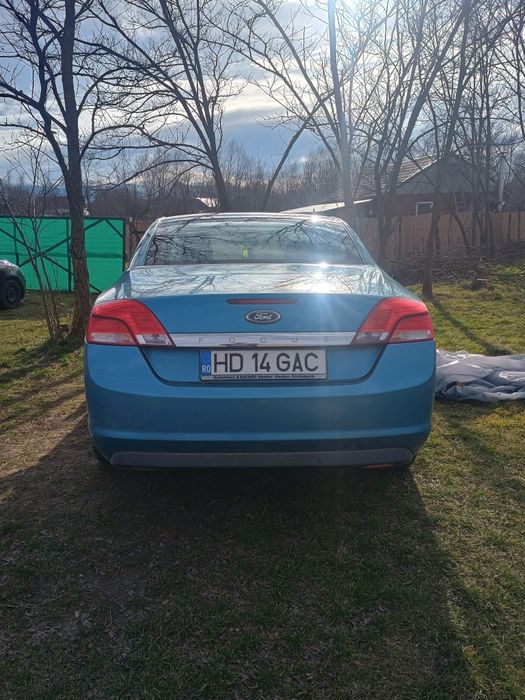 Ford focus 1.6 benzina