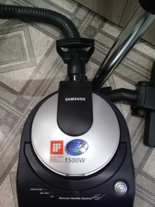 Продам пылесос Samsung
