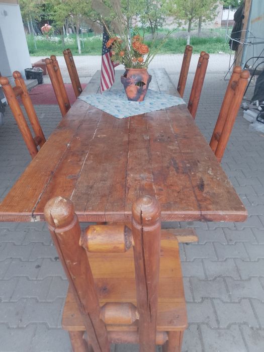 Masa si scaune solide Sighisoara  Mures