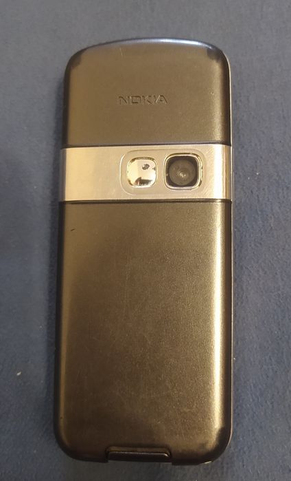 Телефон NOKIA 6070