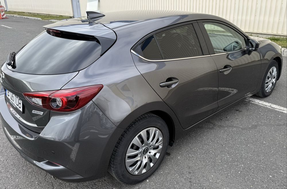 Mazda 3   2016 facelift benzina