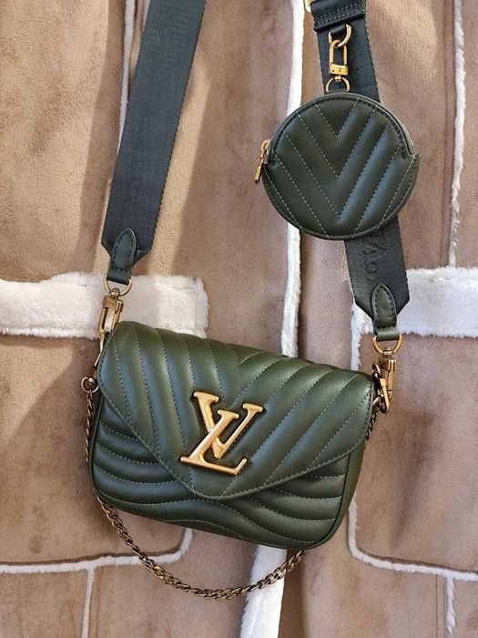 Louis Vuitton универсален аксесоар crossbody чанта от телешка кожа