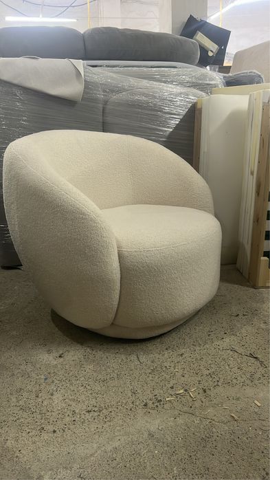 Перетяжка реставрация мягкой мебели