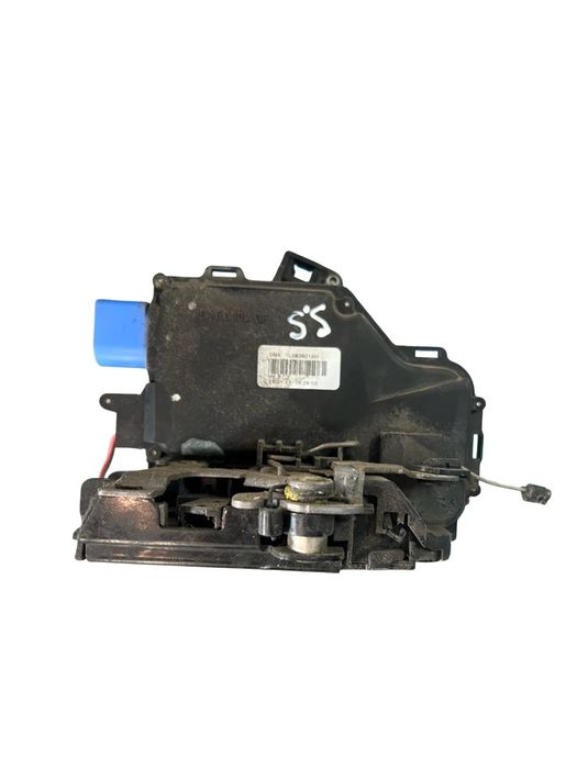 Broasca Usa Stanga Spate Volkswagen Touran 1T3 2010 - 2015 1.6 Tdi Cay