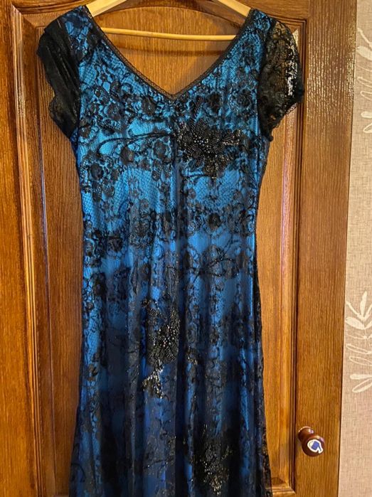 Шикарное вечернее платье