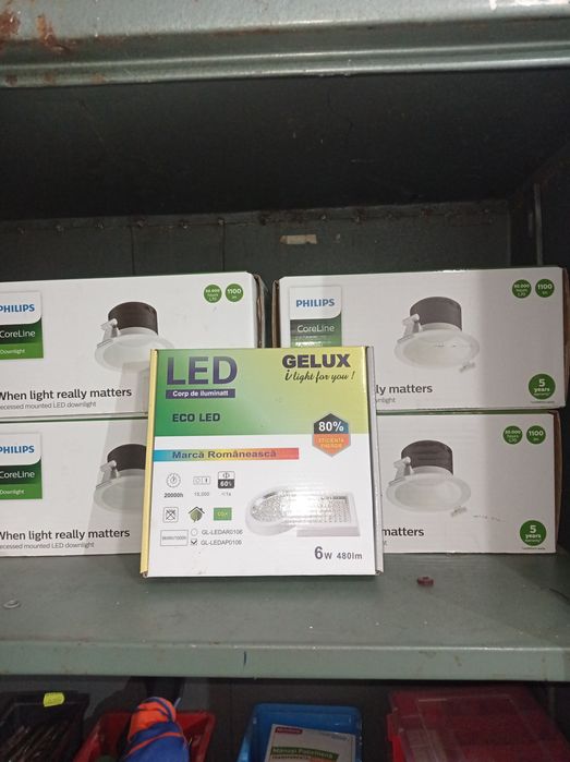 PHILIPS led 4 bucăți plus una gratis de 6w