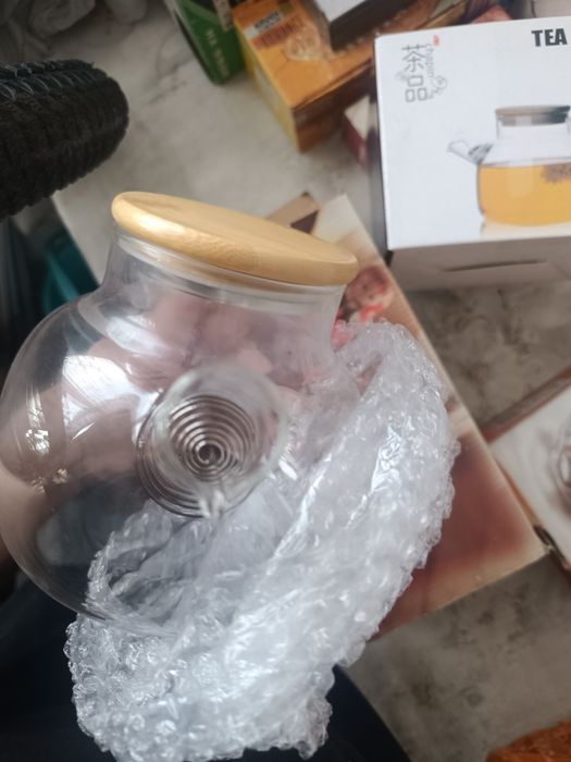 Жаропрочный чайник новый