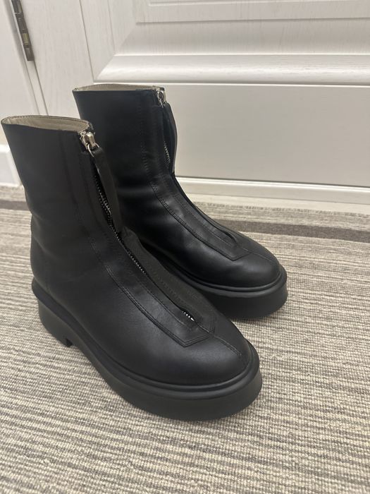 Продаю обувь размер 39