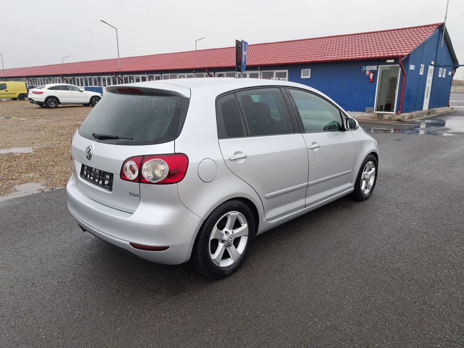 Vând golf 6 2,0 tdi 110cp