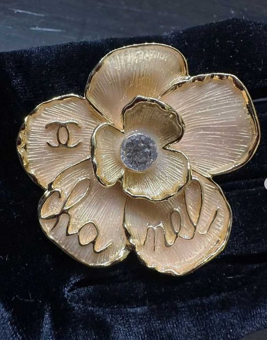 Луксозни бижута-бошки Моля разгледайте и другите предложения