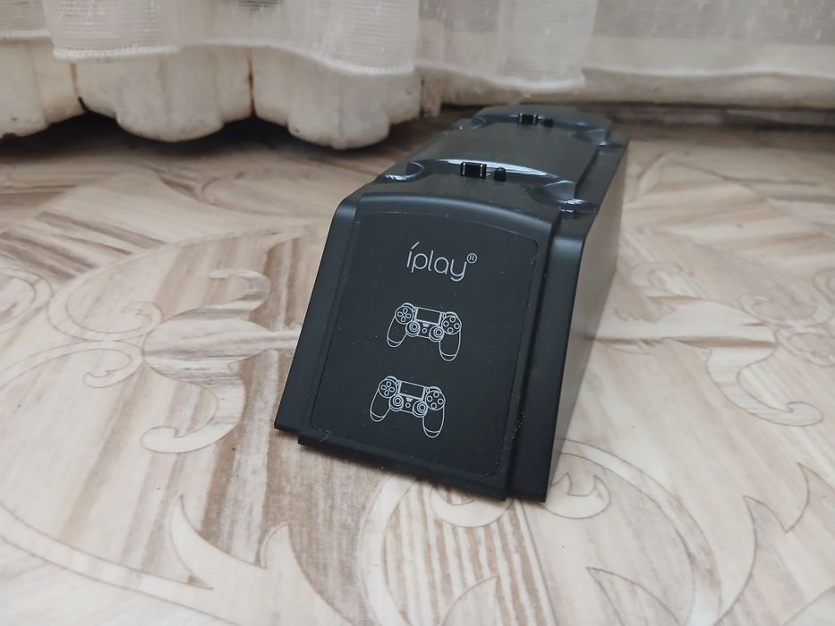 PS 4 Sony приставка