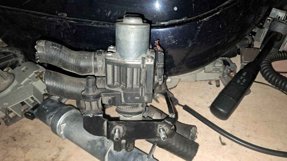 Мерс.210 Клапан печки.