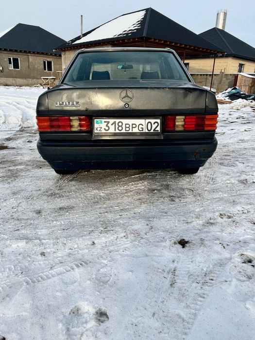 Мерс  190 2л автомат