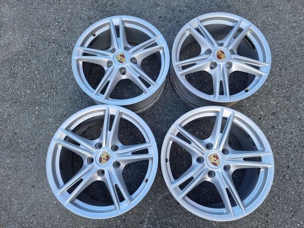 18 цола Porsche,911 Carerra,ПОРШЕ