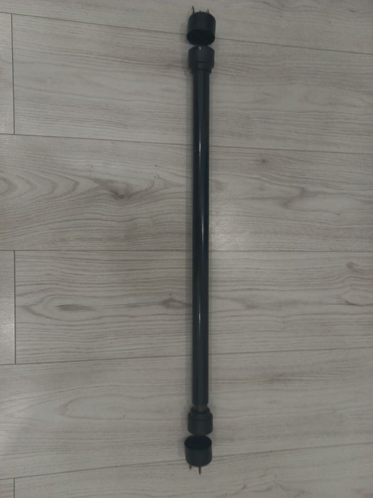 Турник меж дверной