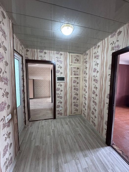 Квартира сотилади 5 мактаб якинида