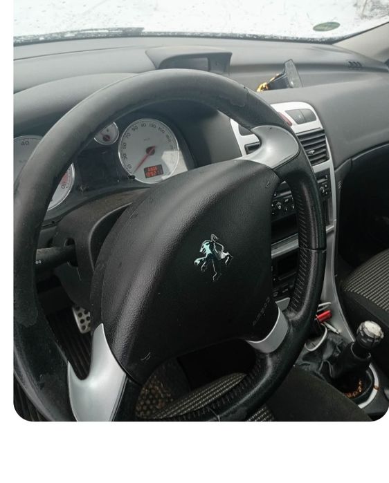 Vând Peugeot 307 motor  benzina