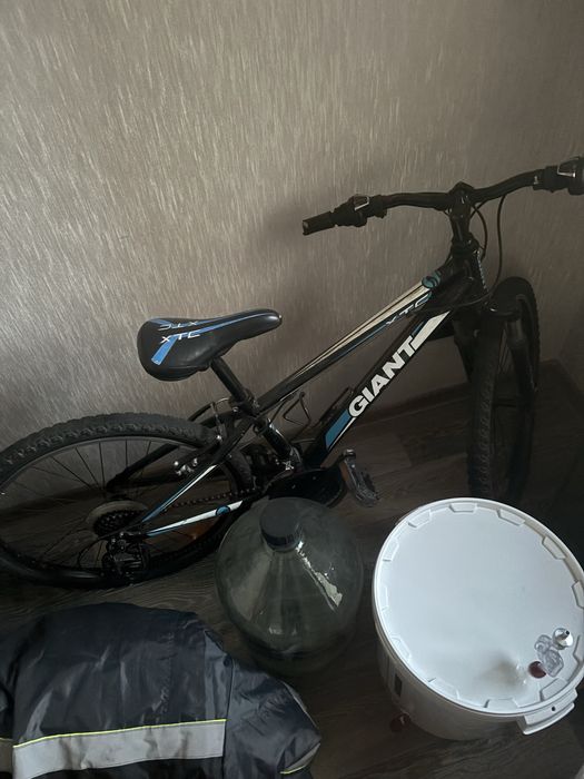 Велосипед Giant