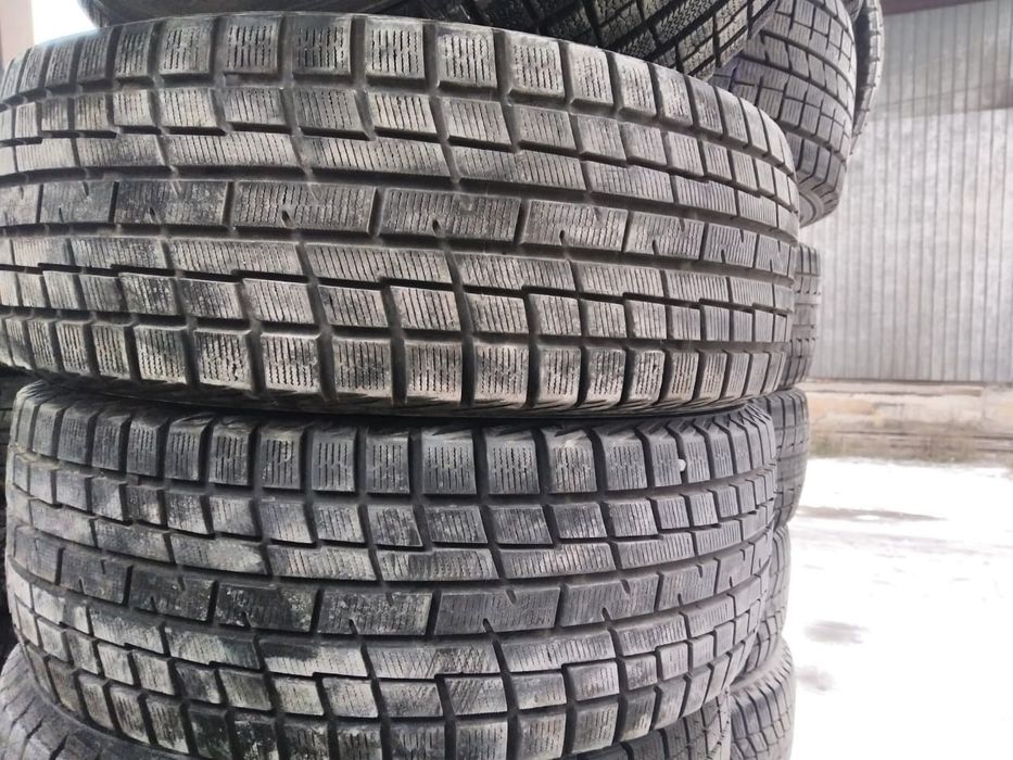 Зимние шины б/у 225/60/17