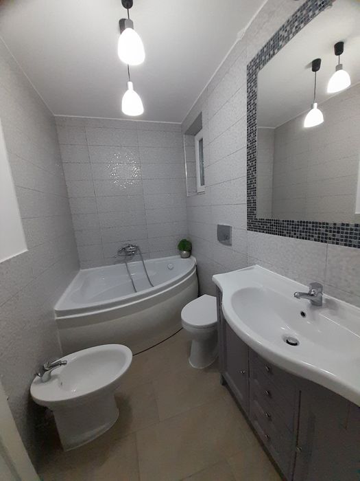 Proprietar: vând Apartament 4 Camere Ultra-Finisat