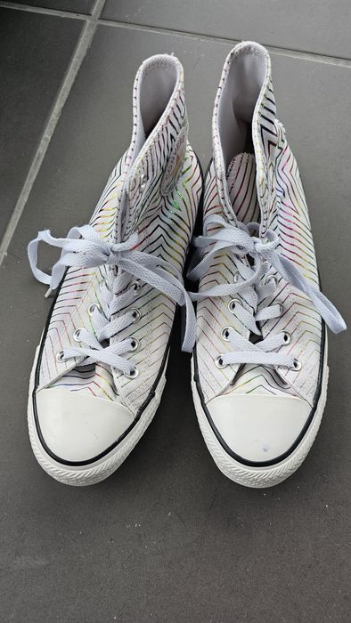 Converse dama in stare foarte buna