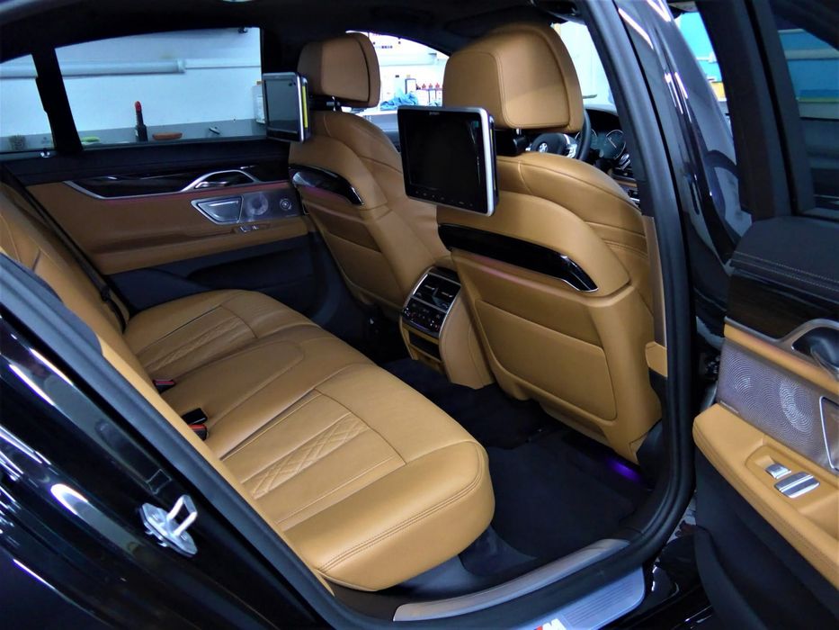 BMW Seria 7.