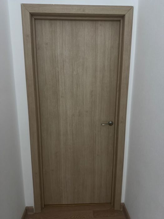 Продам межкомнатные двери